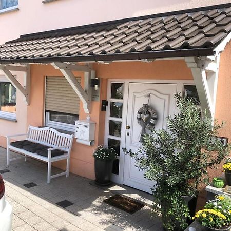 Kleine Auszeit Apartment Neunkirchen  Bagian luar foto