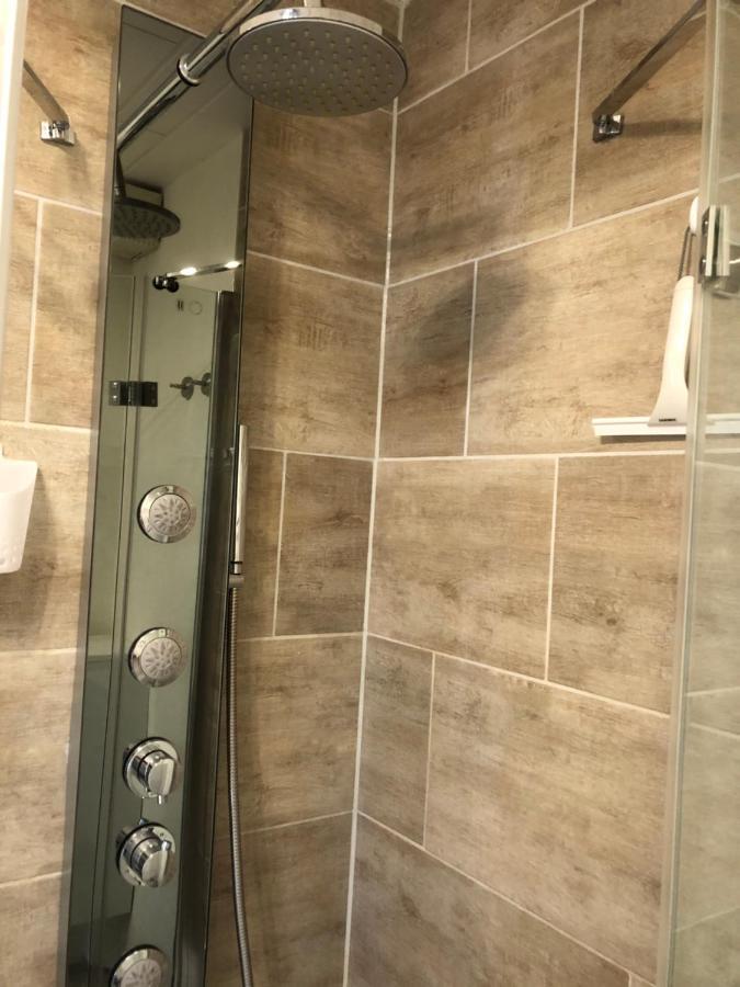 Kleine Auszeit Apartment Neunkirchen  Bagian luar foto