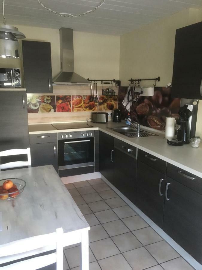 Kleine Auszeit Apartment Neunkirchen  Bagian luar foto